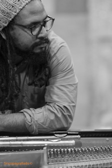 Alejandro Vargas Grabacion disco Ama aza Lando.