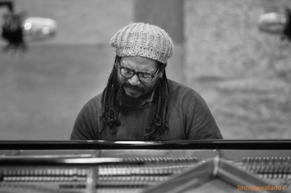 Alejandro Vargas Grabacion disco Ama aza Lando.